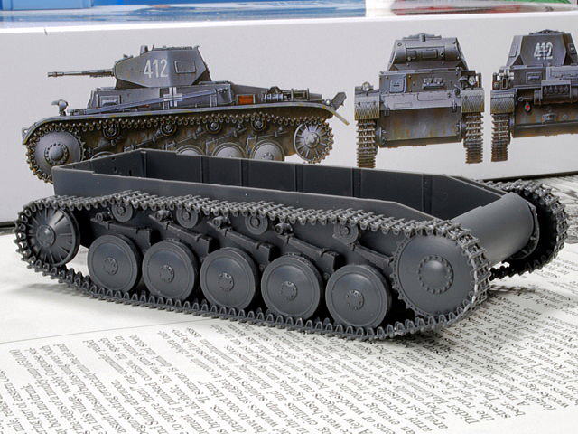 II号戦車C型 ドイツ軍軽戦車 タミヤ1/35 組立と塗装・製作記・完成写真