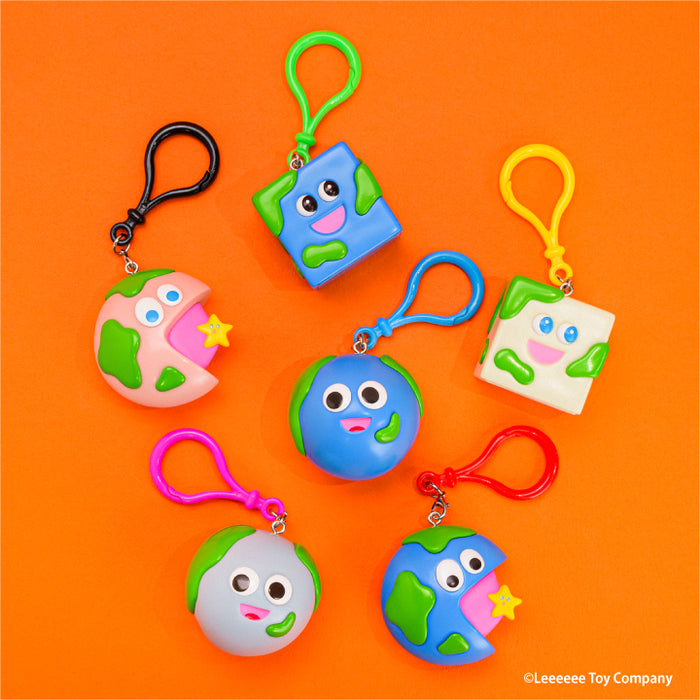 HELLO IN THE WORLD !! Vol.4 LeeeeeeToy / 大地の子 マスコット