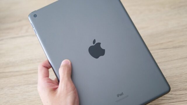 新型iPad(第9世代)の購入レビュー、安い無印を買ってみて良かった