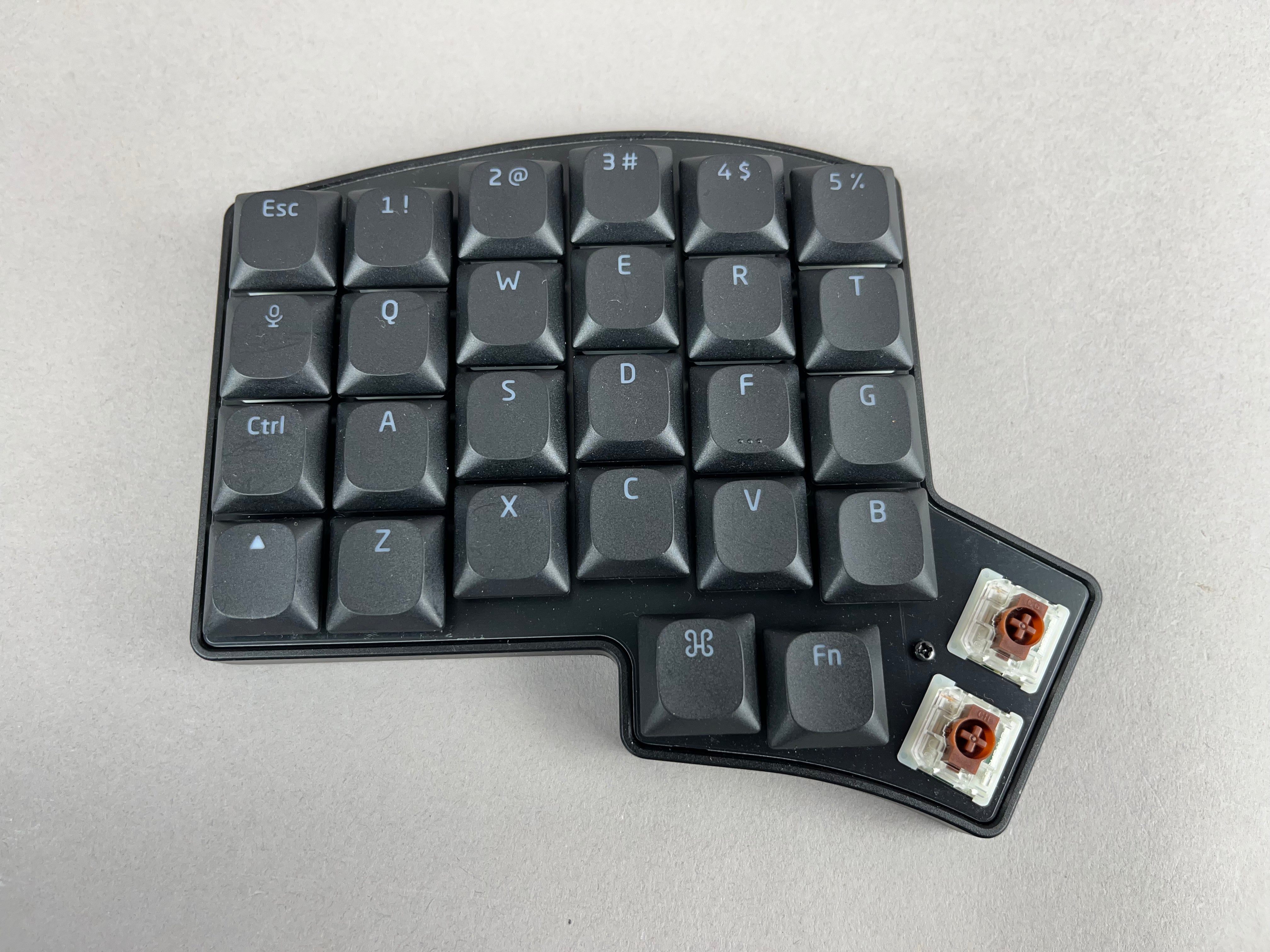 Keebio Iris LM low profile 分割キーボード