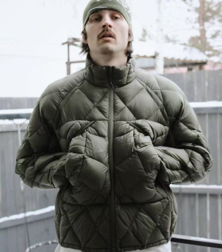 Roa Hiking Light Down Jacket | 켈리부띠끄