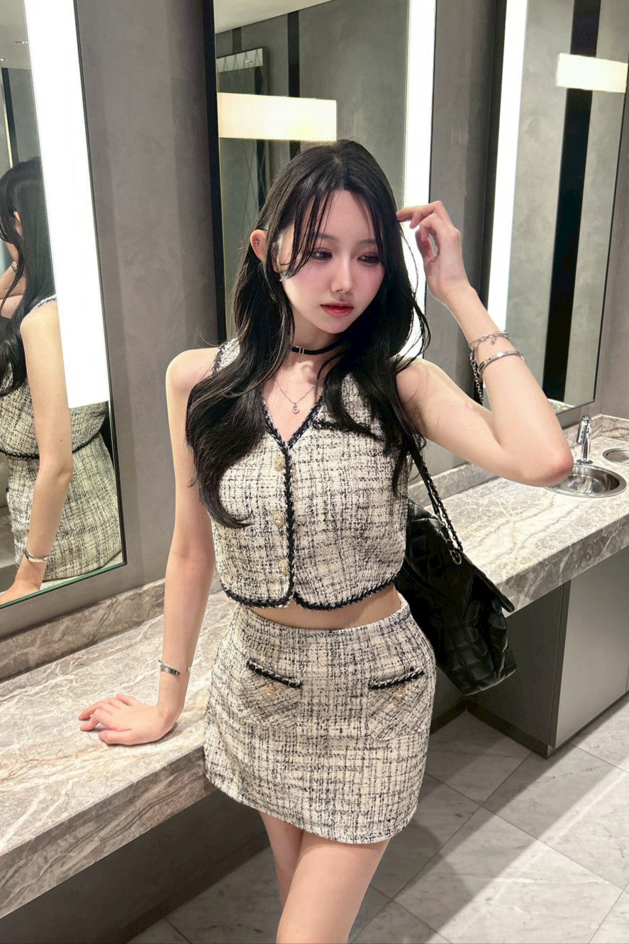 Vネックホワイトツイードセットアップ KR10866