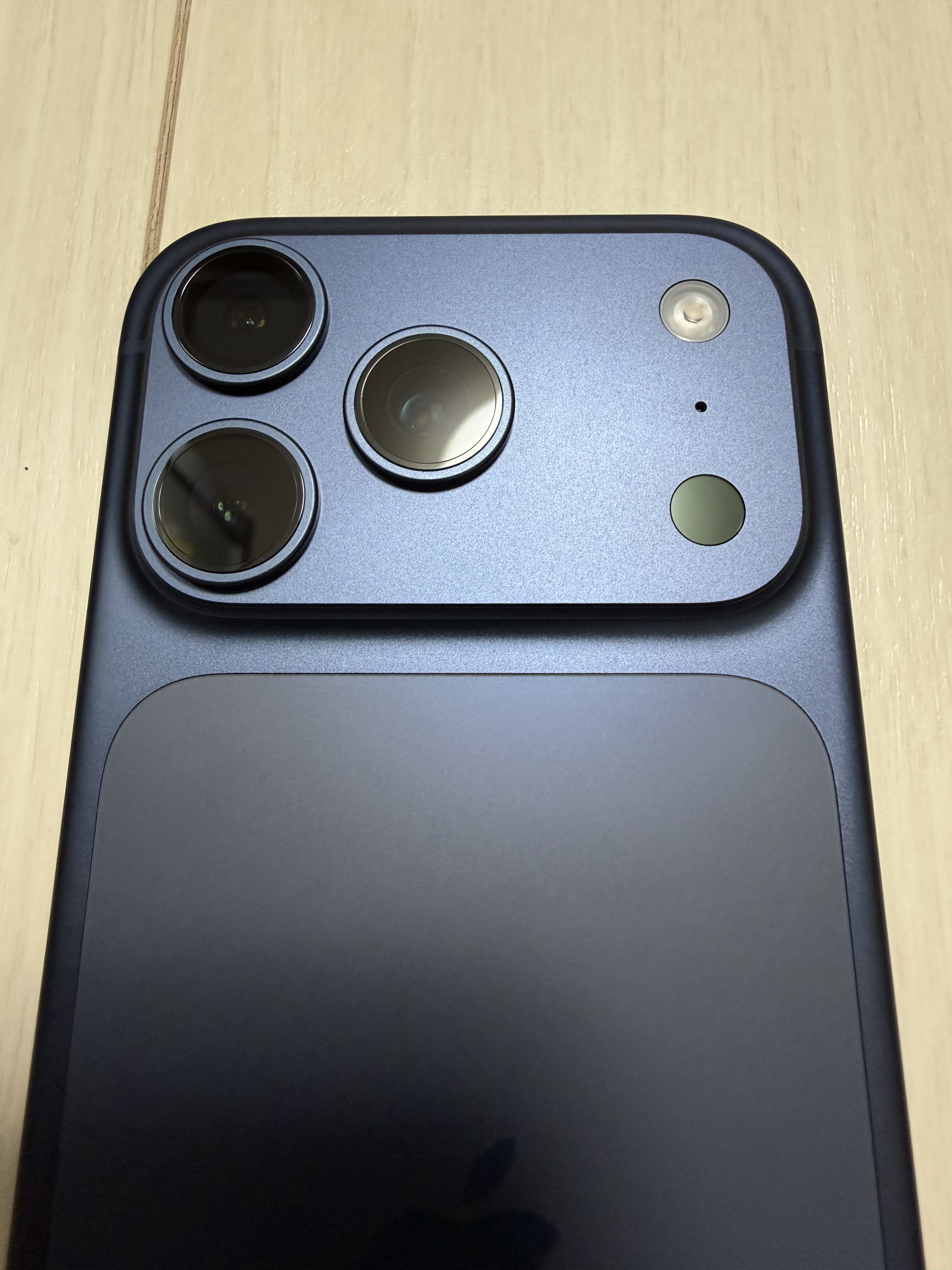 iPhone 17 Pro ディープブルーを購入！ファーストインプレッション