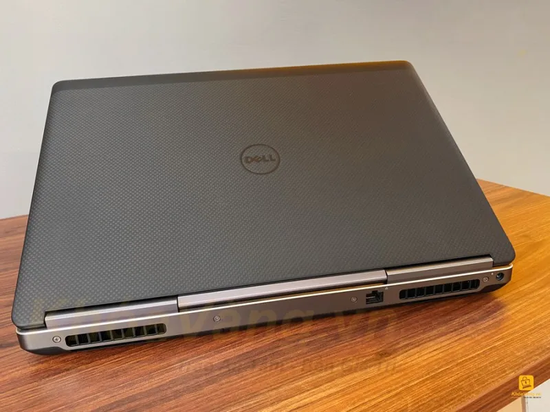 Dell Precision 7720 | Xeon E3-1545M v5 - Nhập Khẩu USA