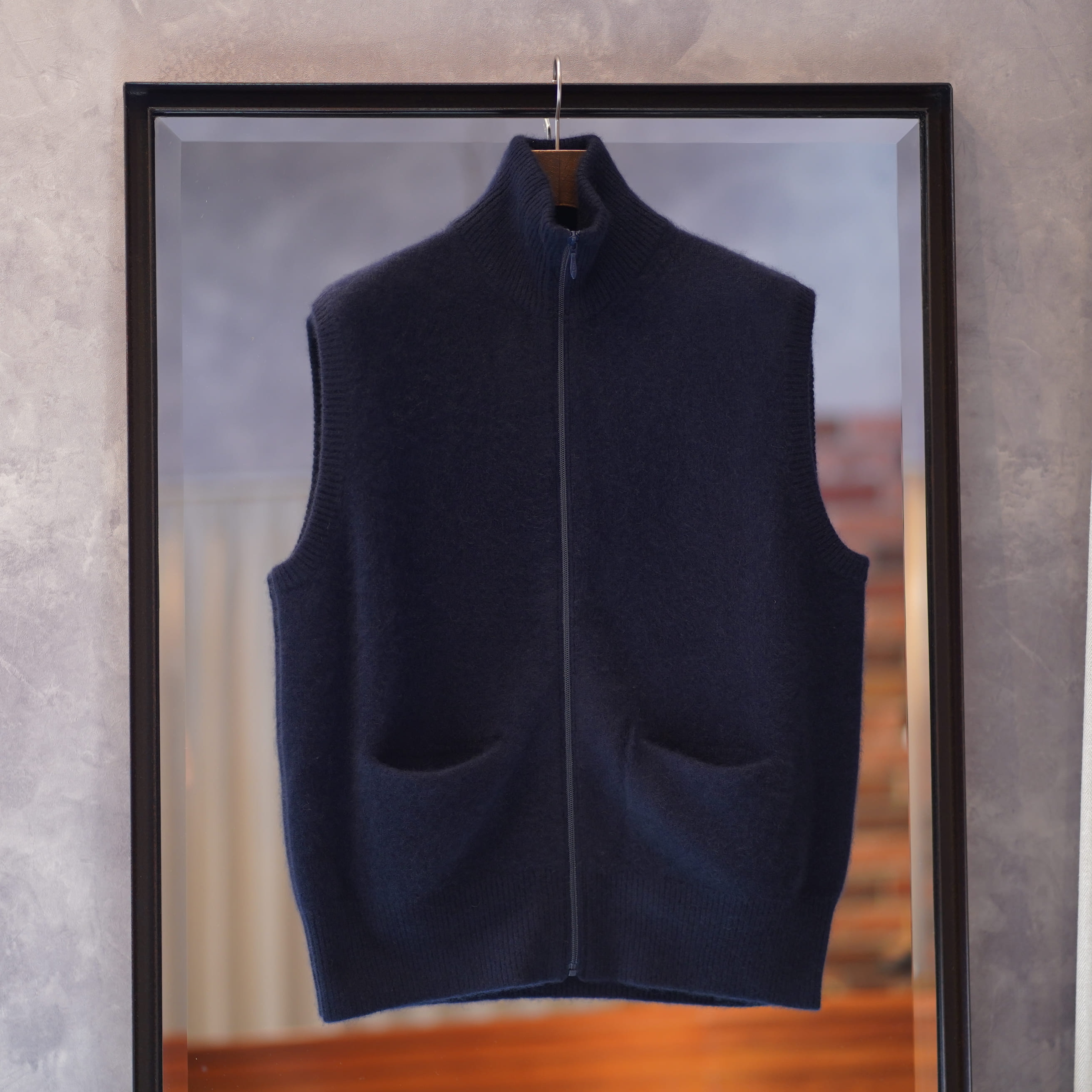 こんなベストが欲しかった。 – khakiの店主ブログ