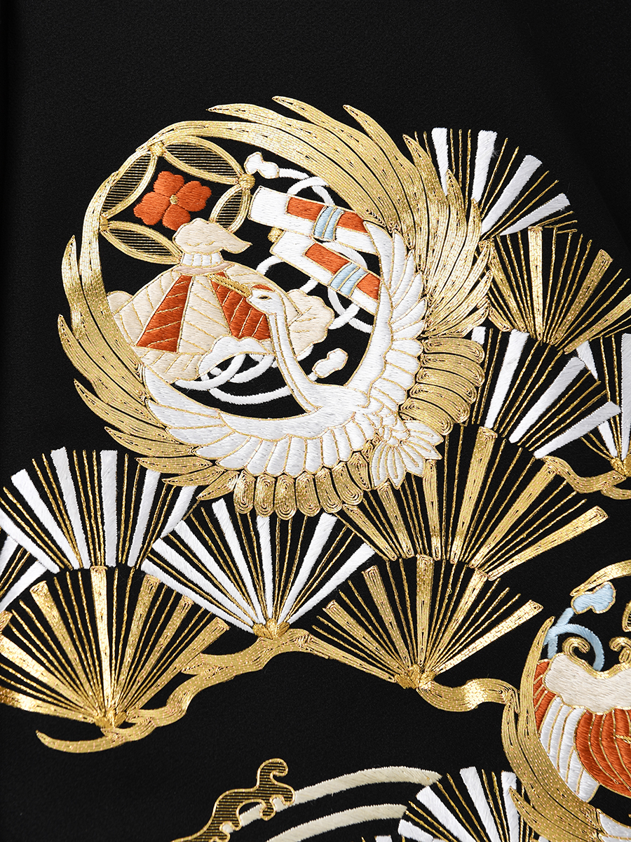 最高級総刺繍の黒留袖レンタル】松葉に鶴と宝尽くし・MLサイズ（163cm