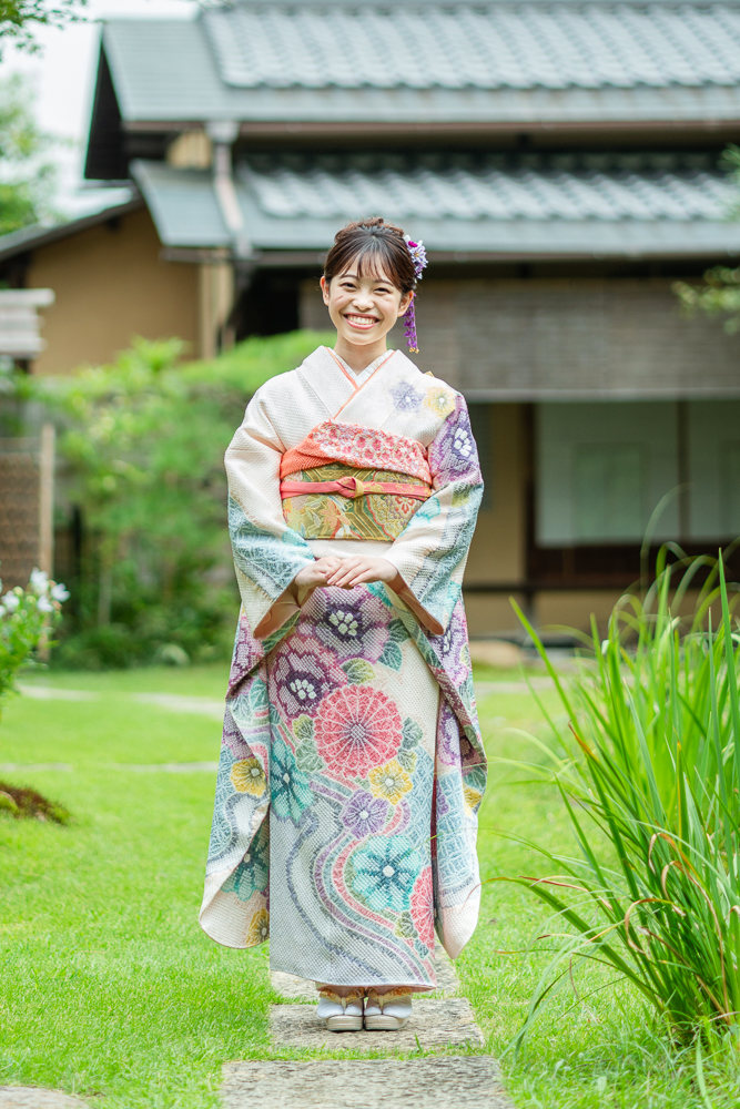 白から選ぶ振袖レンタル｜KIMONO-PRO｜京都の着物レンタル＆きものサロン