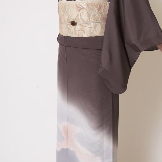 雲取りの裾ぼかしの絽付下げ - きもの英（きものはなぶさ）