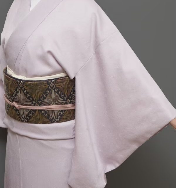 色無地 - きもの英（きものはなぶさ）