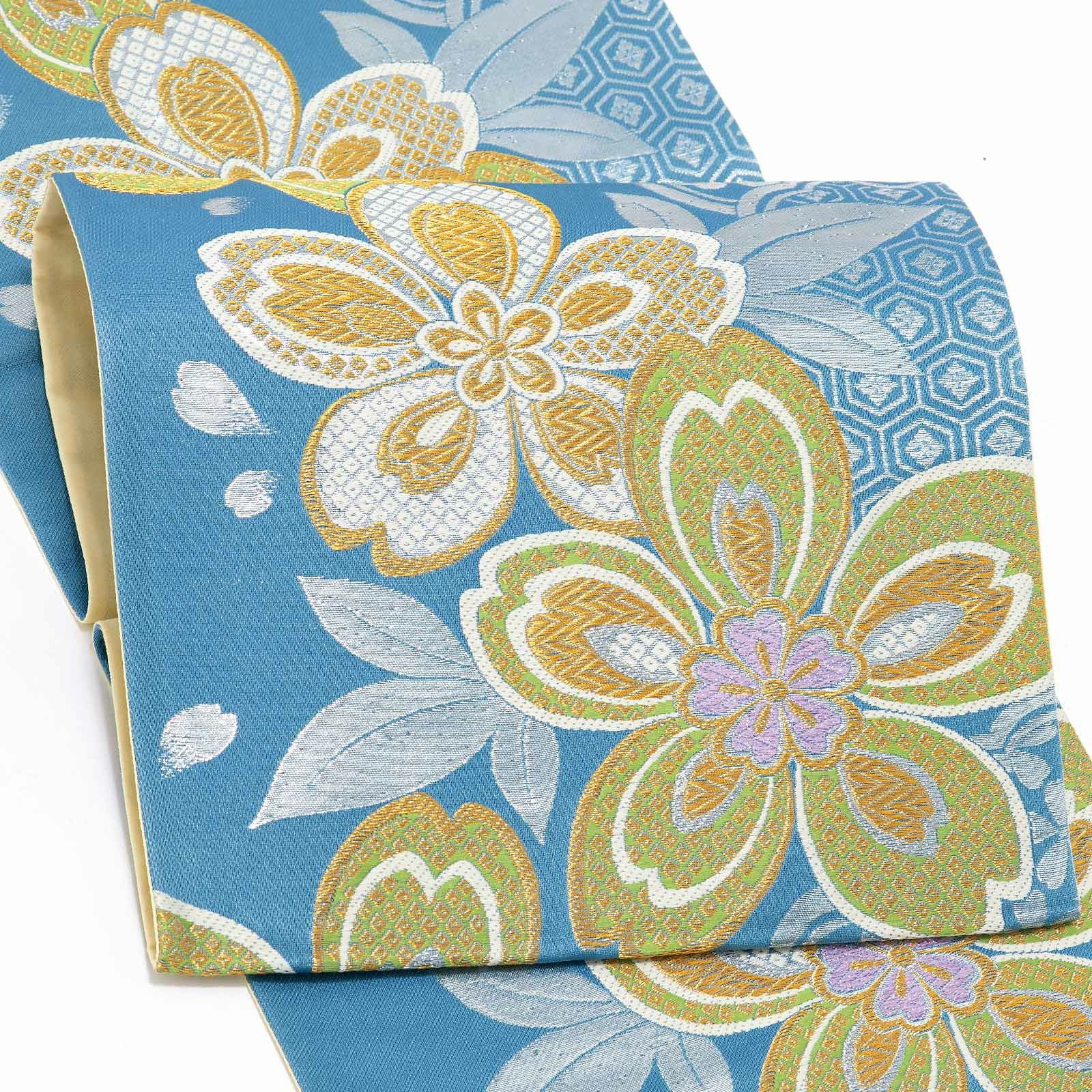 000000019243-01.jpg?size=m&w=