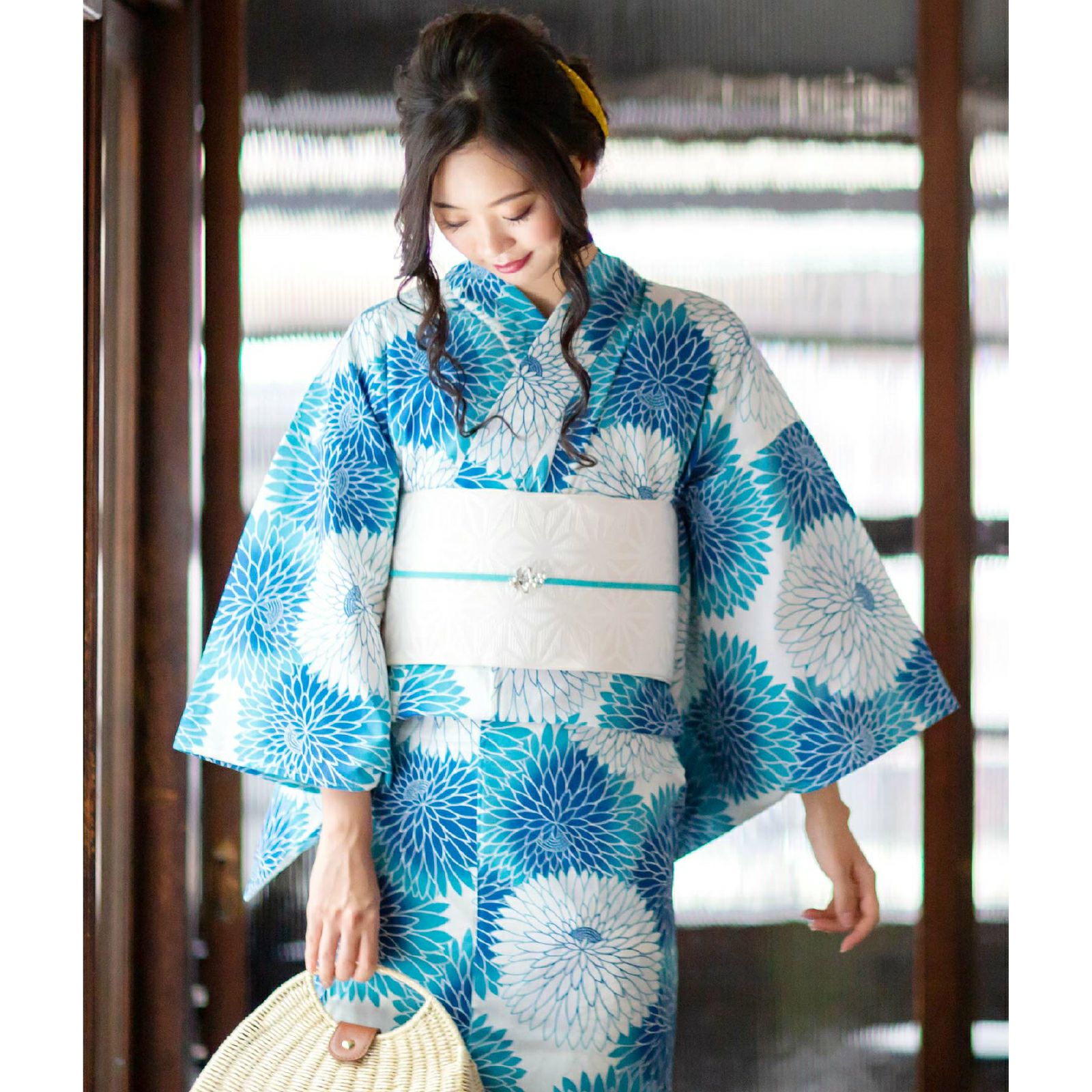 000000027215-12.jpg?size=l&w=