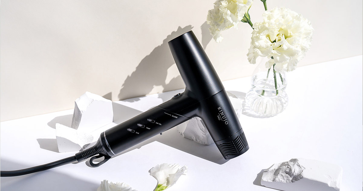 KINUJO Pro Hair Dryer｜速乾×潤いのヘアサロン向けプロ仕様。KINUJO