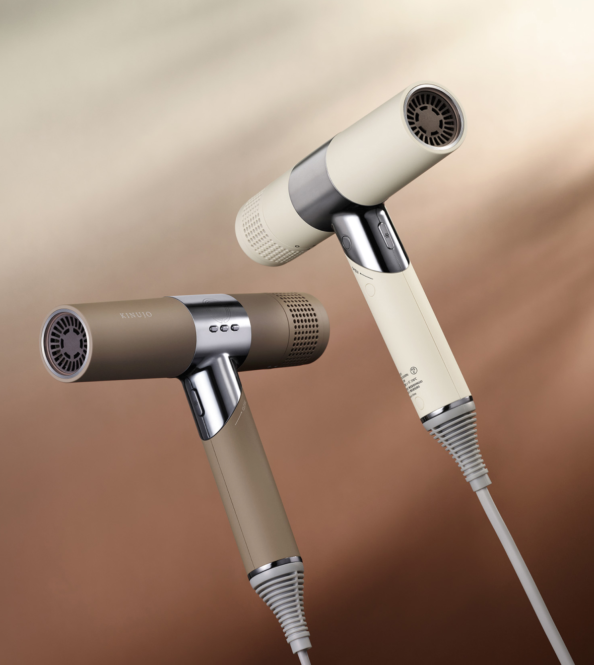 KINUJO Hair Dryer｜超軽量＆速乾ドライヤー。KINUJOヘアドライヤーの