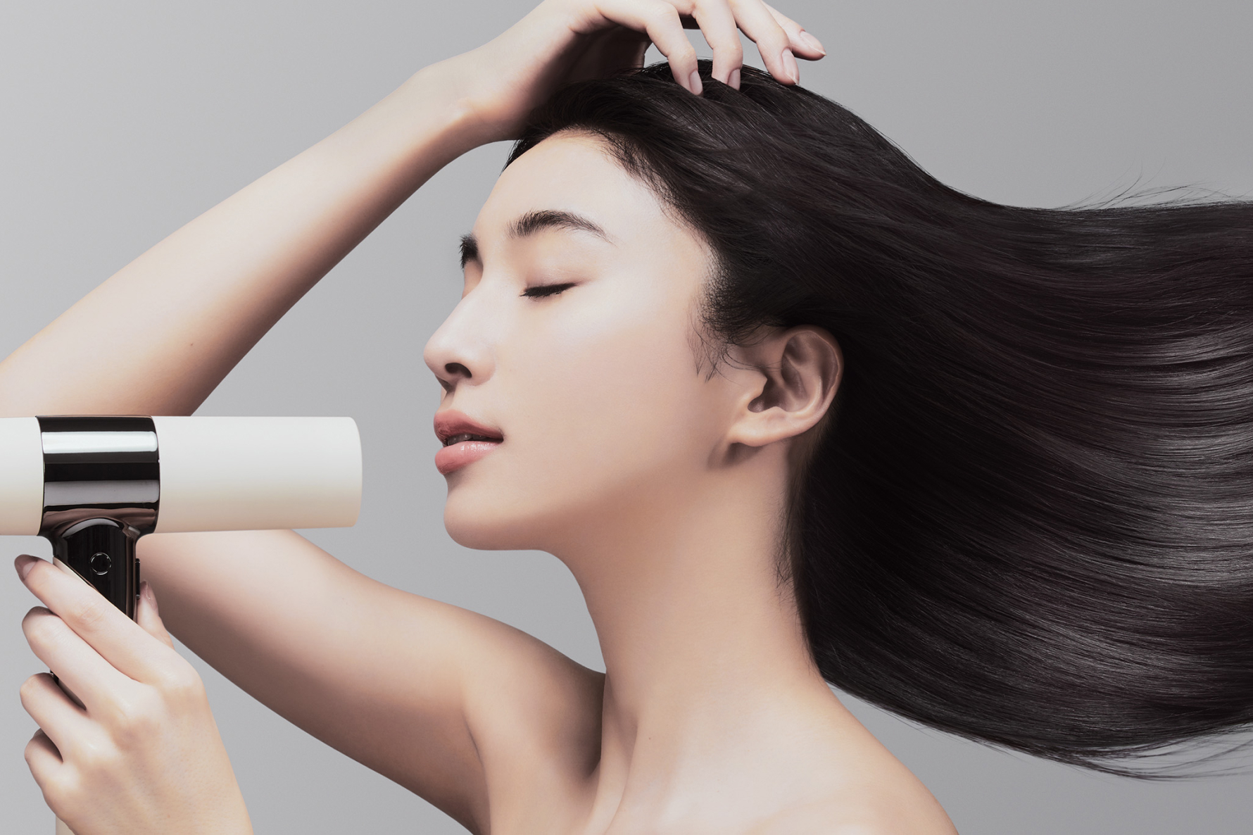 KINUJO Hair Dryer｜超軽量＆速乾ドライヤー。KINUJOヘアドライヤーの