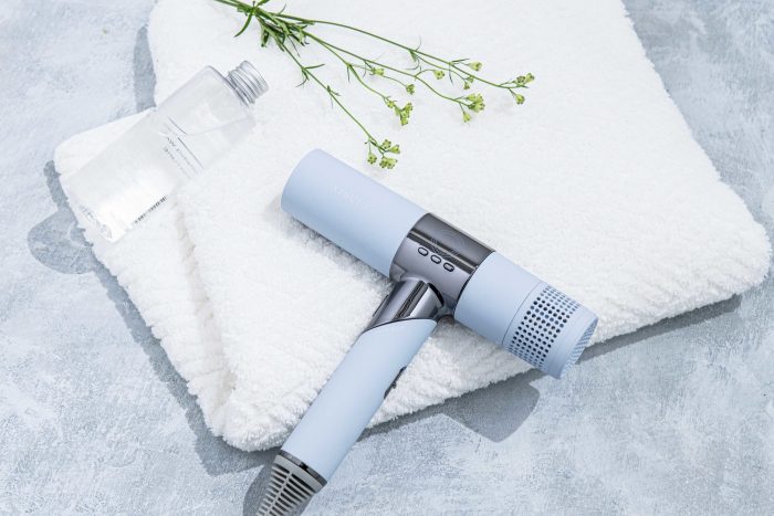 20代～40代女性100人の声で生まれた新色を公開！“うるツヤ速乾”で人気