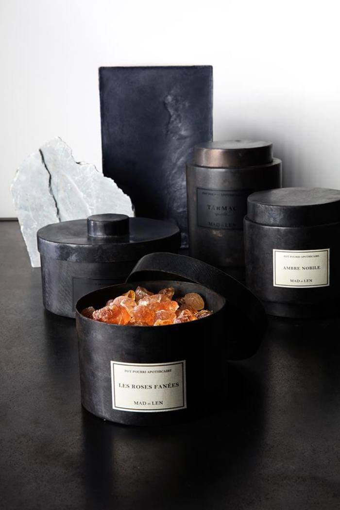 溶岩石と樹脂のポプリ「MAD et LEN（マドエレン）」。植物の優しい香り