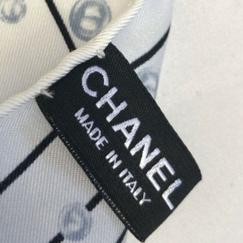 シャネル スカーフ ココマーク ロゴ 鯉 魚 カメリア 花 シルク100