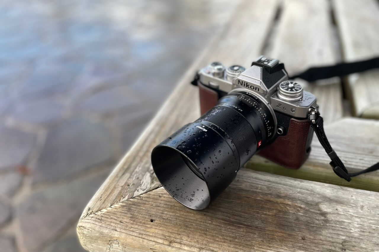カジュアルなNikon Z fcを、ちょっとジェントルなZ fcに。｜記憶カメラ