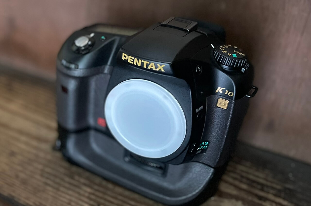 CCDなレフ機は男のロマン。PENTAX K10D グランプリパッケージ。｜記憶