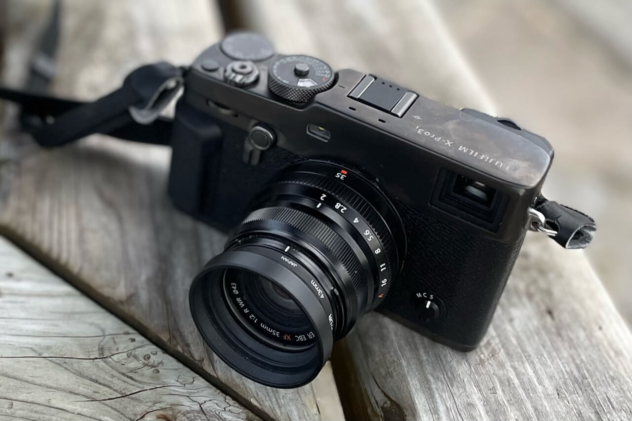 X-T5にXF 35mm f2 R WRを合わせたら、劇的に軽かった。｜記憶カメラ