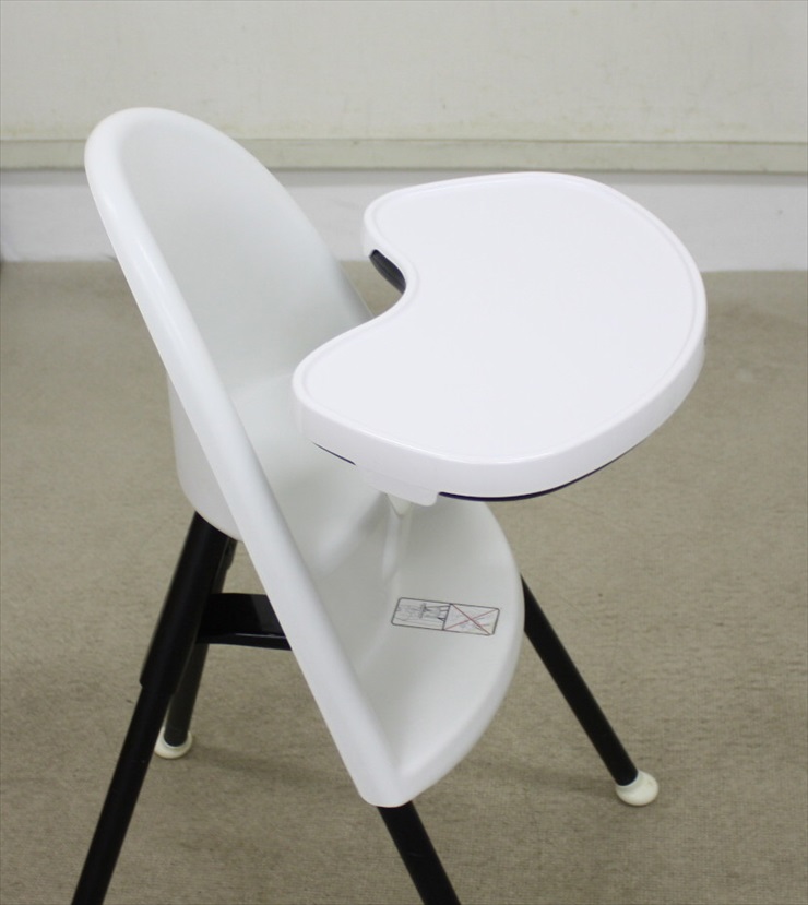 送料無料 ハイチェア ハーネスなし ホワイト ベビービョルン 食事イス