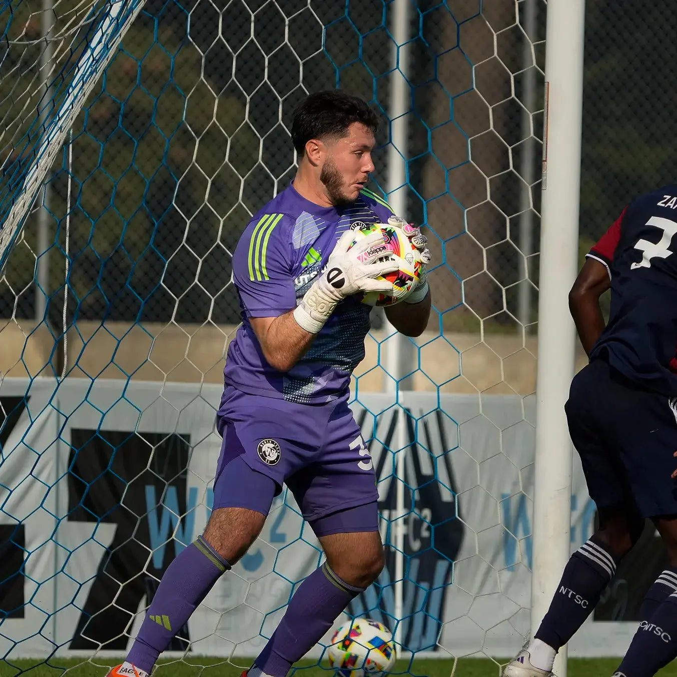 ゴールキーパーグローブ | エアロライト PRO - パフォーマンスと快適性