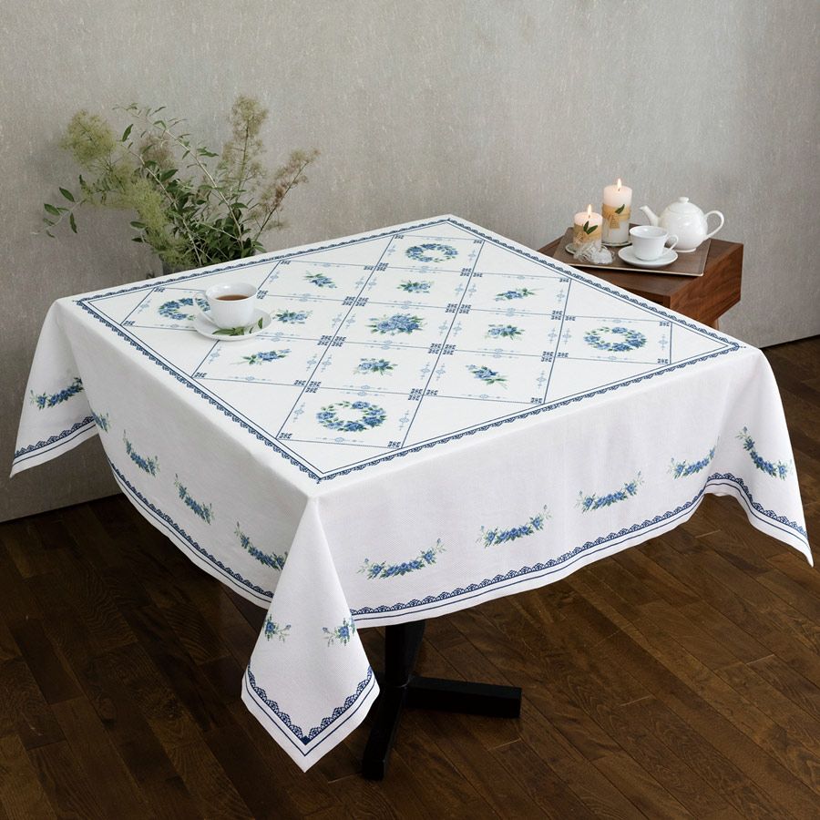 クロスステッチキット・ブルーローズモチーフのテーブルクロス |生地