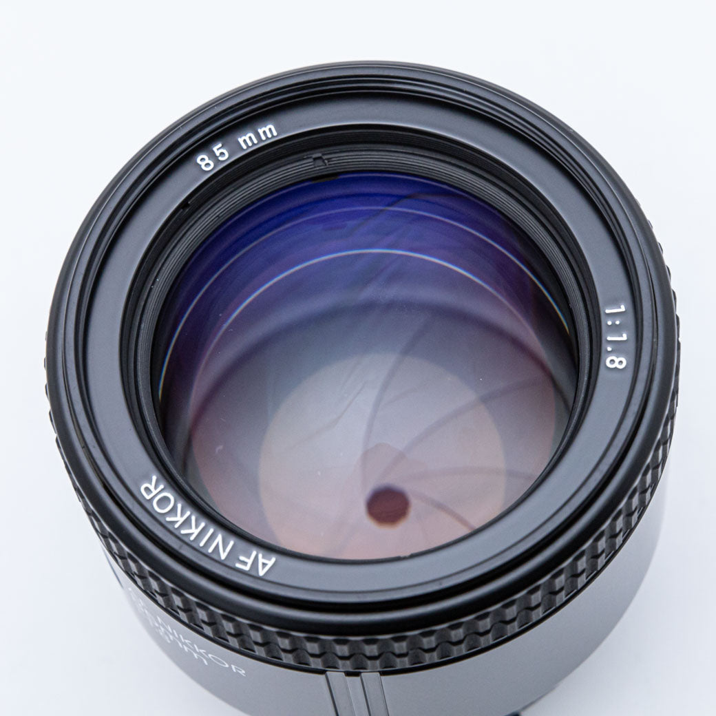 Nikon AF 85mm F1.8 – ねりま中古カメラきつね堂