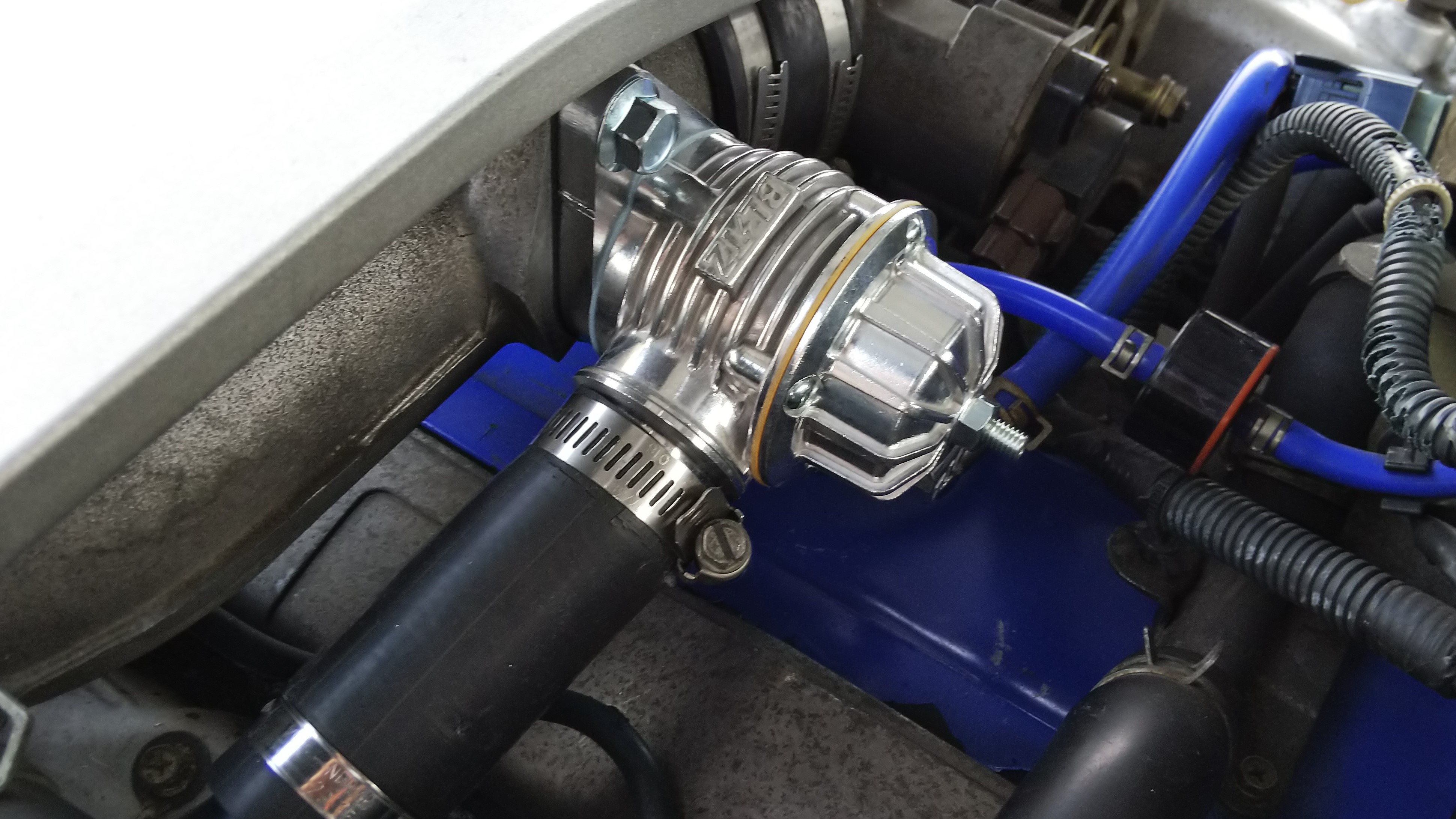 BLITZ（ブリッツ）製の「スーパーサウンドブローオフバルブVD」をER34