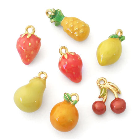 チャーム イチゴ ローズ/G – 貴和製作所オンラインストア