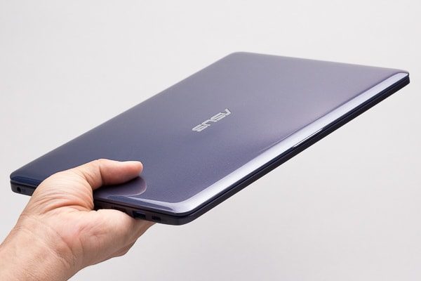 ASUS VivoBook X207NA レビュー：2万円台で買える1kg切りの超激安