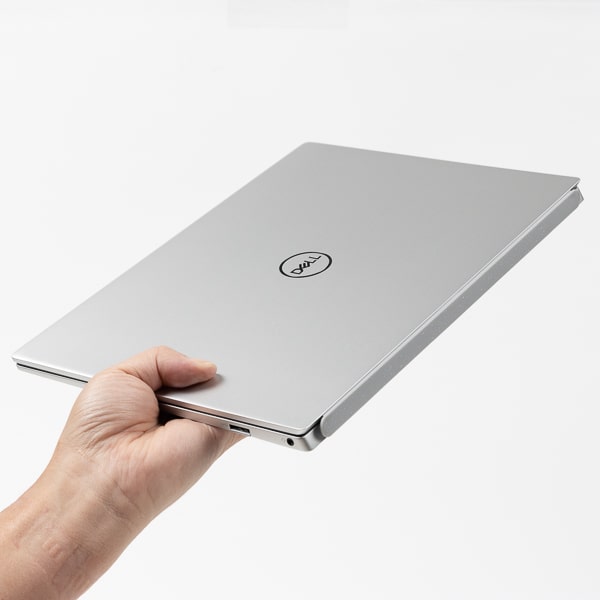 デルInspiron 13 5320レビュー：コンパクト＆高性能だけど値段は高め