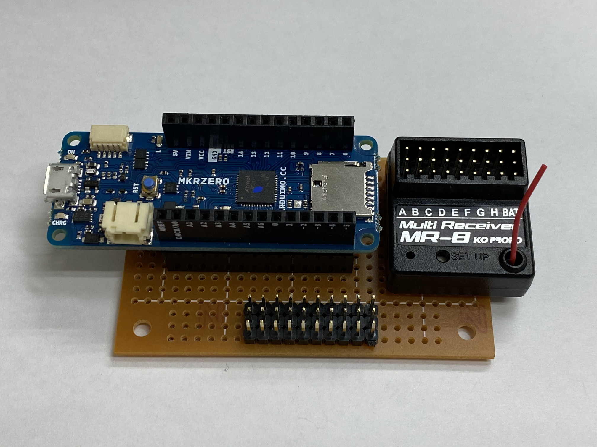 MC-8 2.4GHz MX-F MAKEセットA（MD-1NB ×2個付属） | 近藤科学