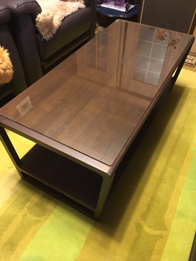 ローテーブルのガラス天板をご注文されたお客様（奈良県生駒郡F様