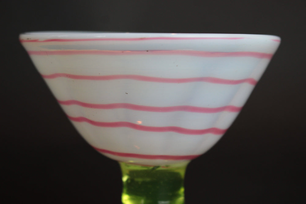 氷コップ 赤い縁 乳白色 足付きグラス 3個セット 大正ガラス 氷コップ