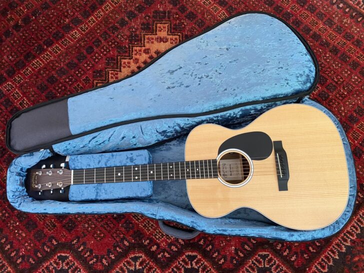 Martinエレアコ 000-13E Road Seriesをレビュー！ 抱えやすいサイズ感