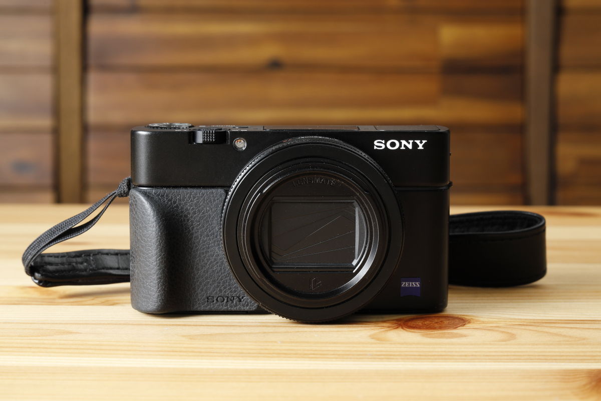 ソニーの高級コンデジ RX100M7 レビュー！スマホカメラからのステップ