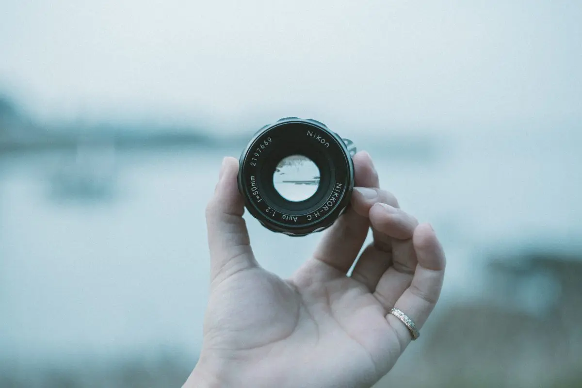 オールドレンズ】美しい描写が得られる標準レンズ「NIKKOR-HC Auto