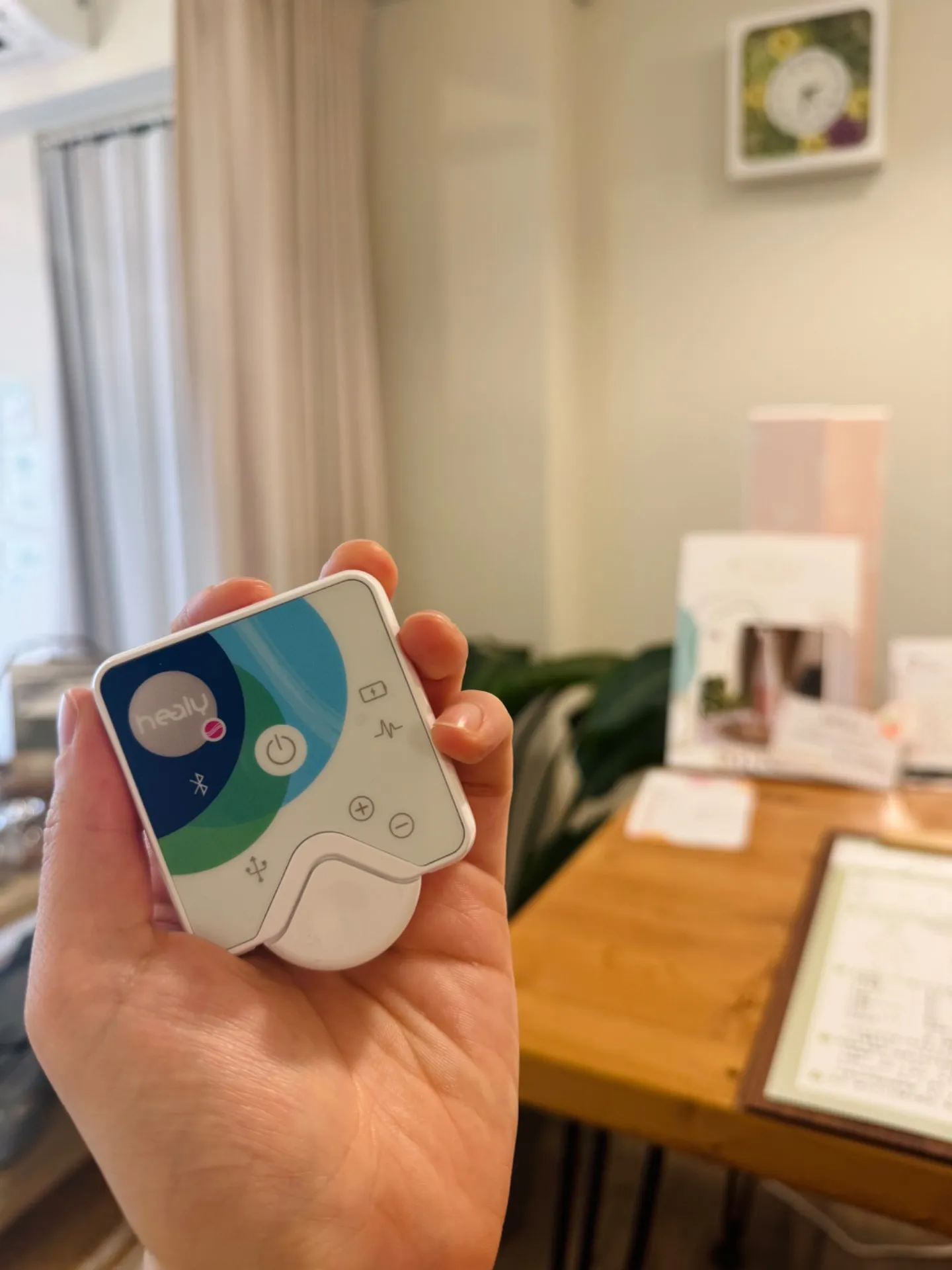 超最先端!】周波数調整器Healy(ヒーリー)を導入しました♪｜表参道