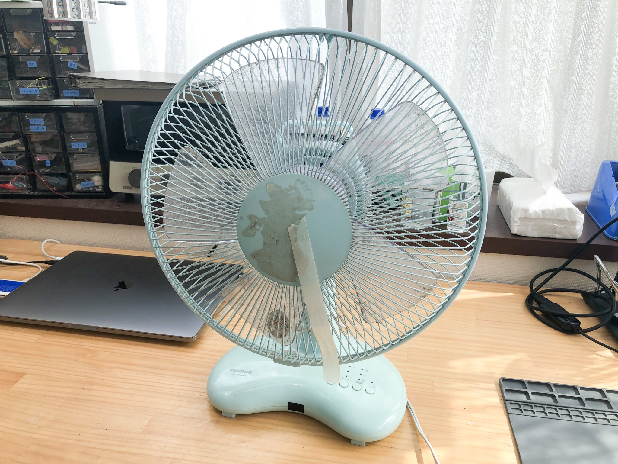 なかなかONしないしONしたら今度はなかなかOFFしない扇風機のスイッチ