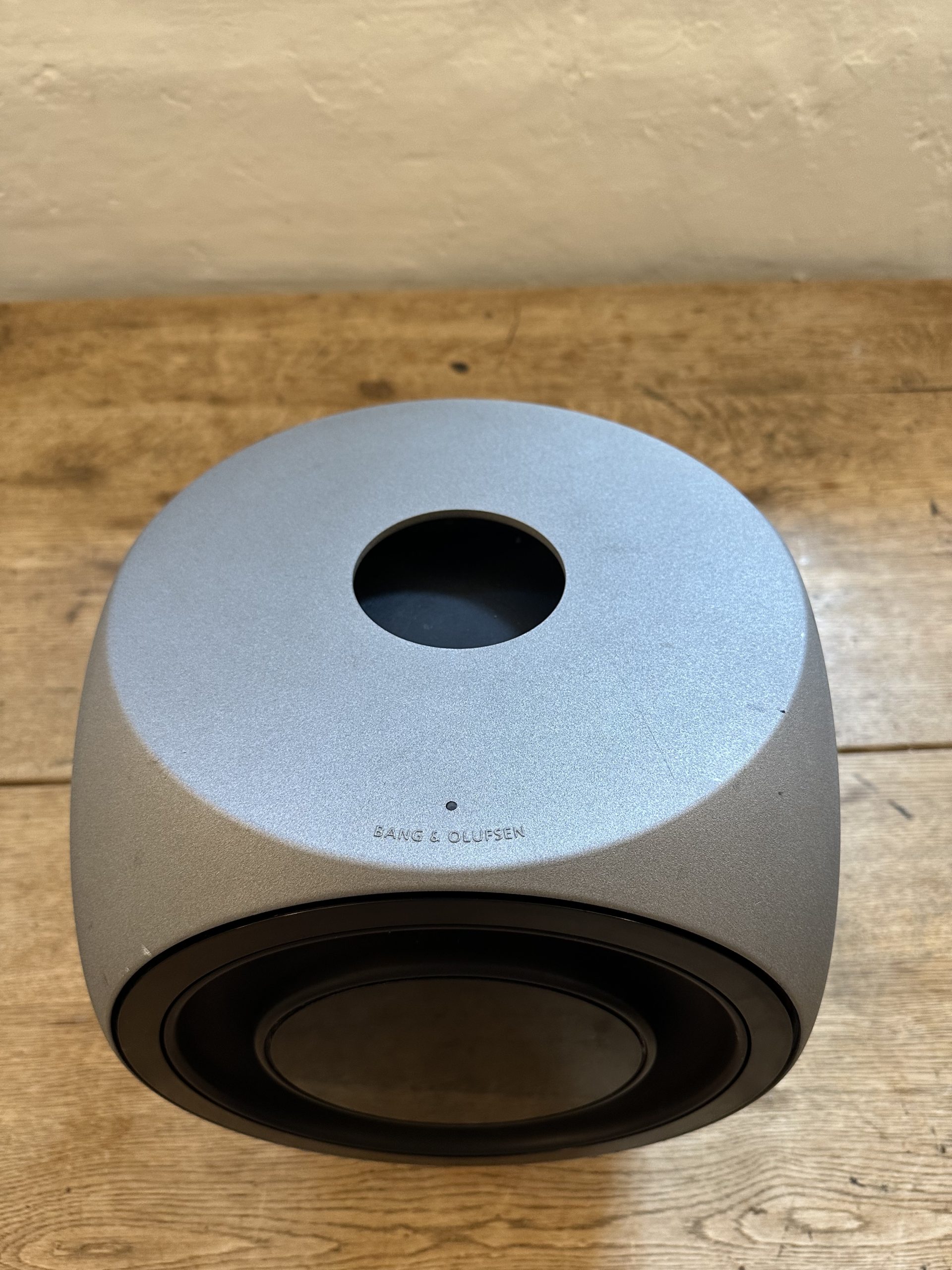 Bang & Olufsen バング&オルフセン BeoLab2 サブウーファー Bang