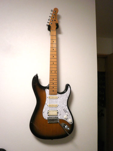 □The 国産エレキギター！みたいなギターでした。G&L S-500 premium