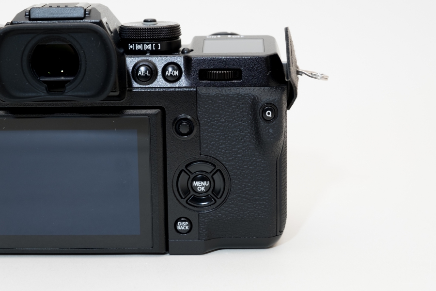 FUJIFILM X-H1 レビュー 富士フイルムの本気を垣間見るミラーレス一眼