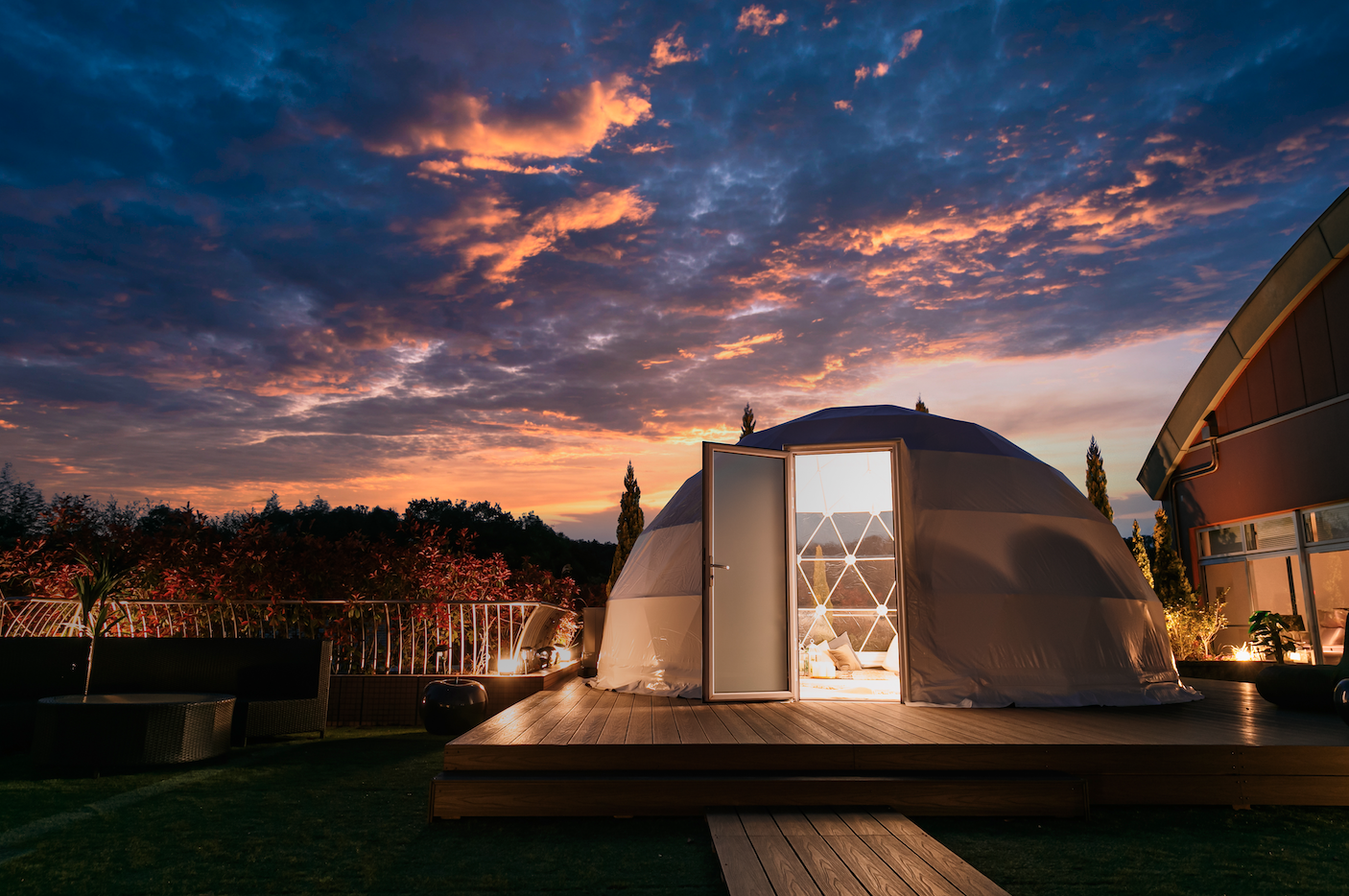 新登場！！ドームテントスペース✨｜【公式】三田天然温泉 寿ノ湯