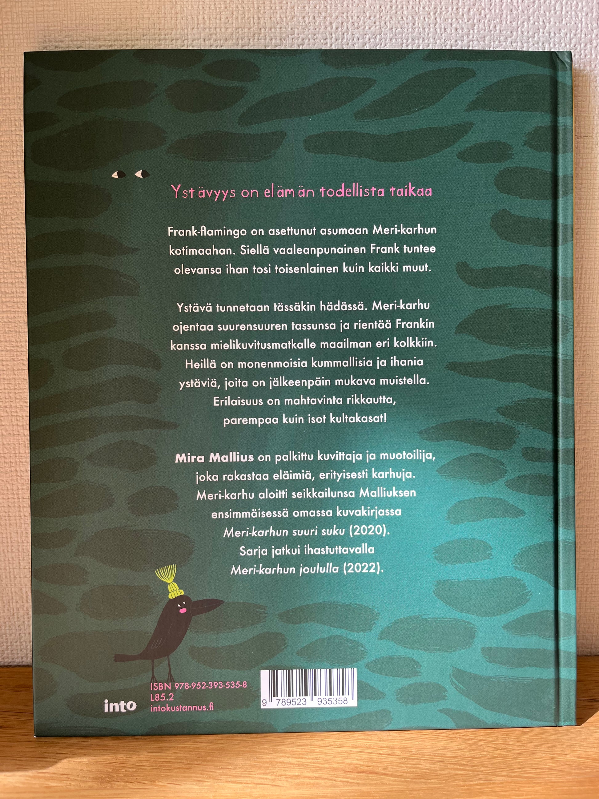 フィンランドの絵本 MERI-KARHUN KAUKAISET KAVERIT – kotonohakirjasto