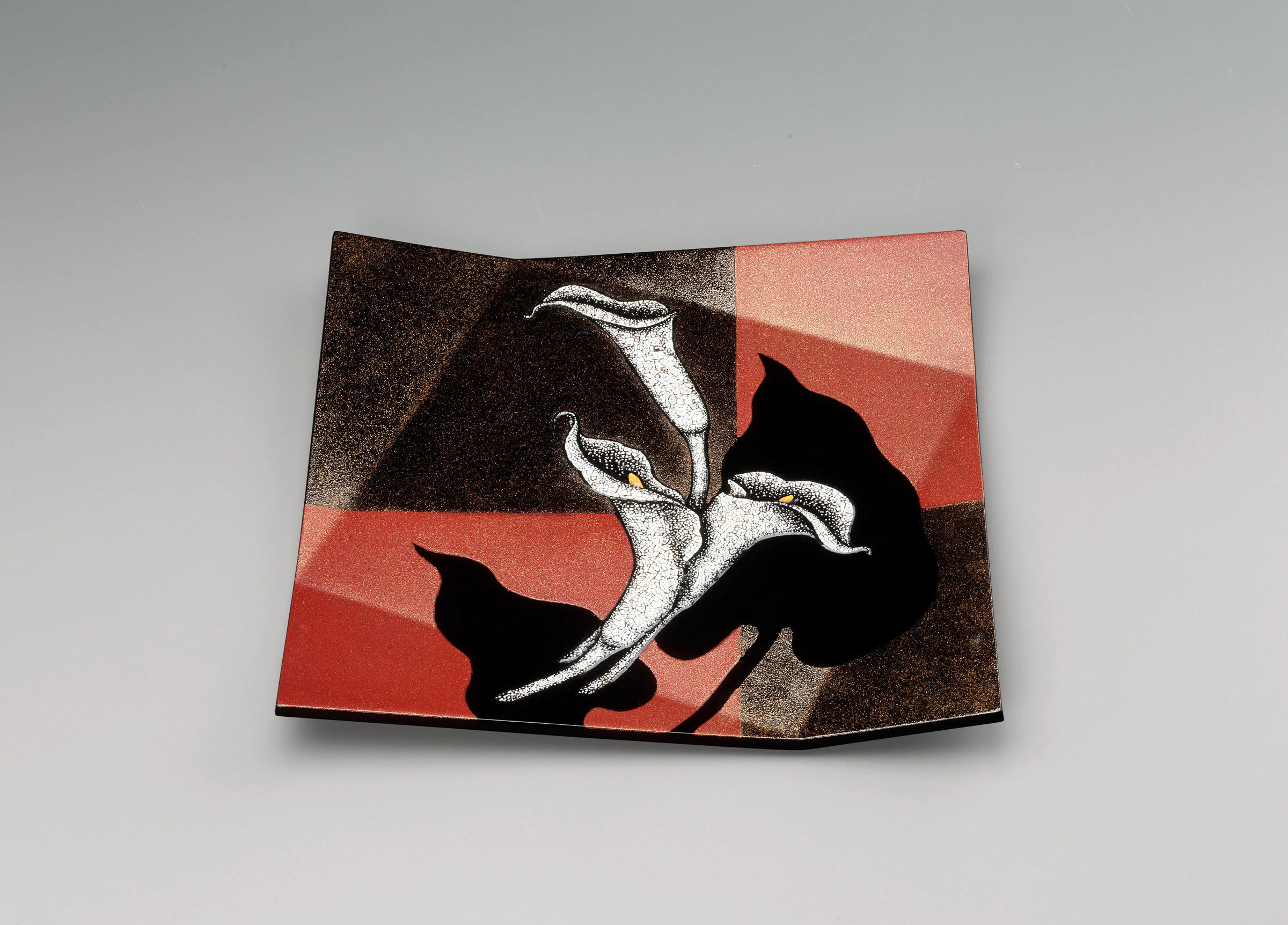 卵殻蒔絵折皿「夏色」(忰山 美知子)｜ギャラリージャパン