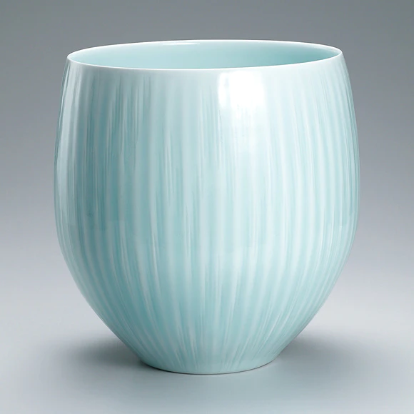 青白磁彫文深鉢(亀田 茂友)｜ギャラリージャパン