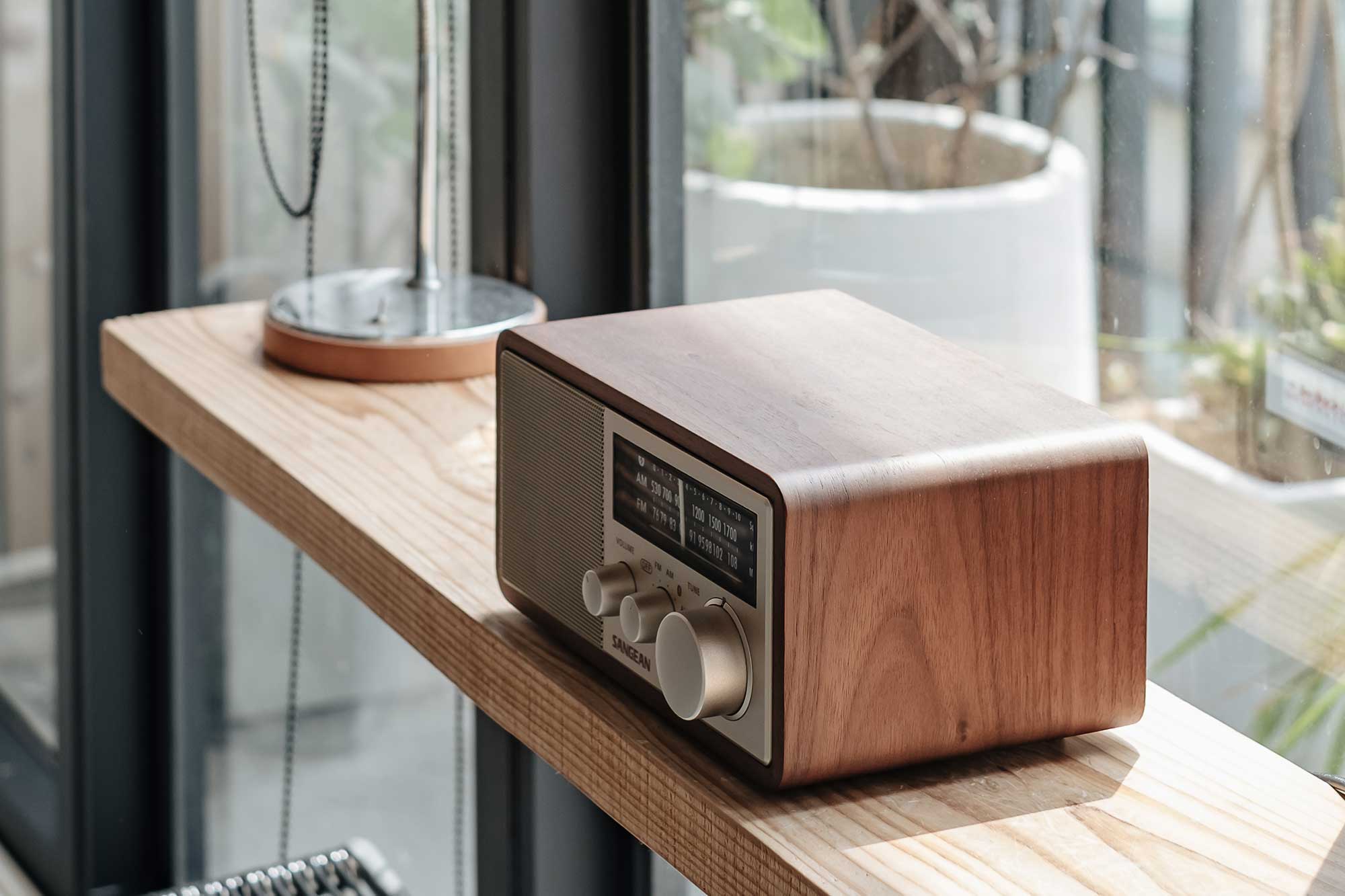 Sangean WR-302FM/AMラジオ・Bluetoothスピーカー | kopek｜