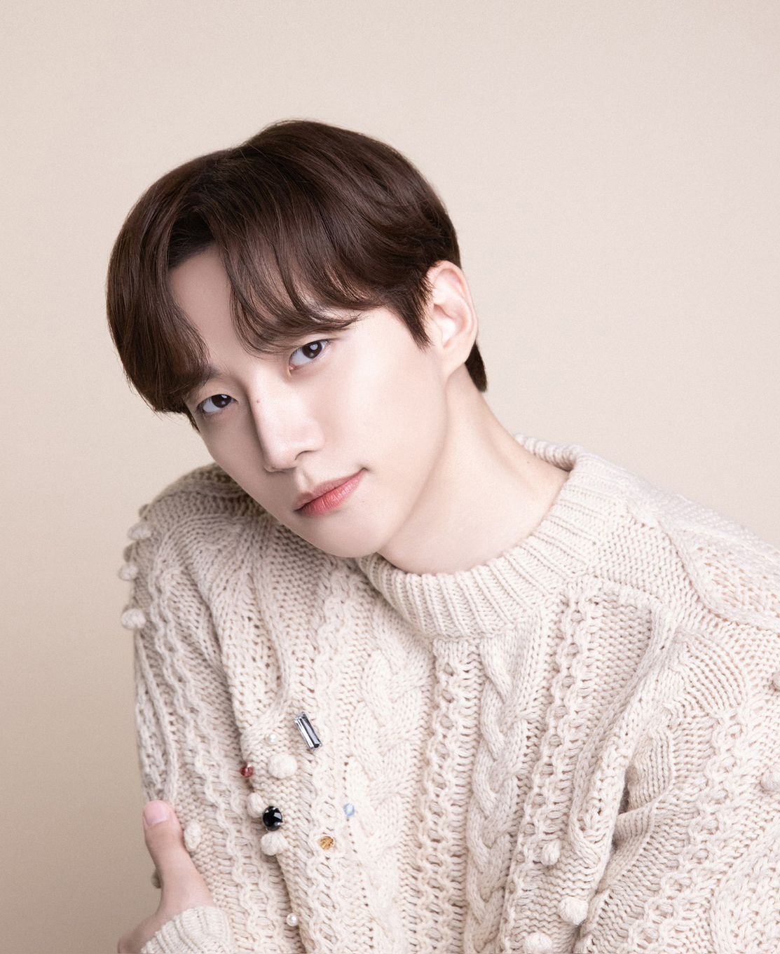 2PM's Junho donates 100 million won to support underprivileged