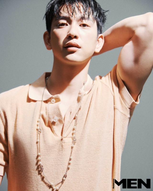 GOT7」ジニョン、グラビア＆インタビュー公開…“俳優と歌手…体力的に
